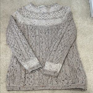 Aran Mor Ireland Elegant Cable Knit Wool Sweater in Beige